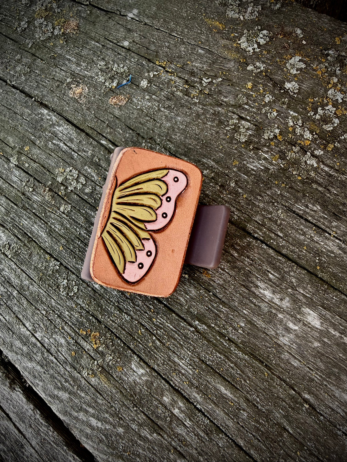 Small Leather Tooled Claw Clip